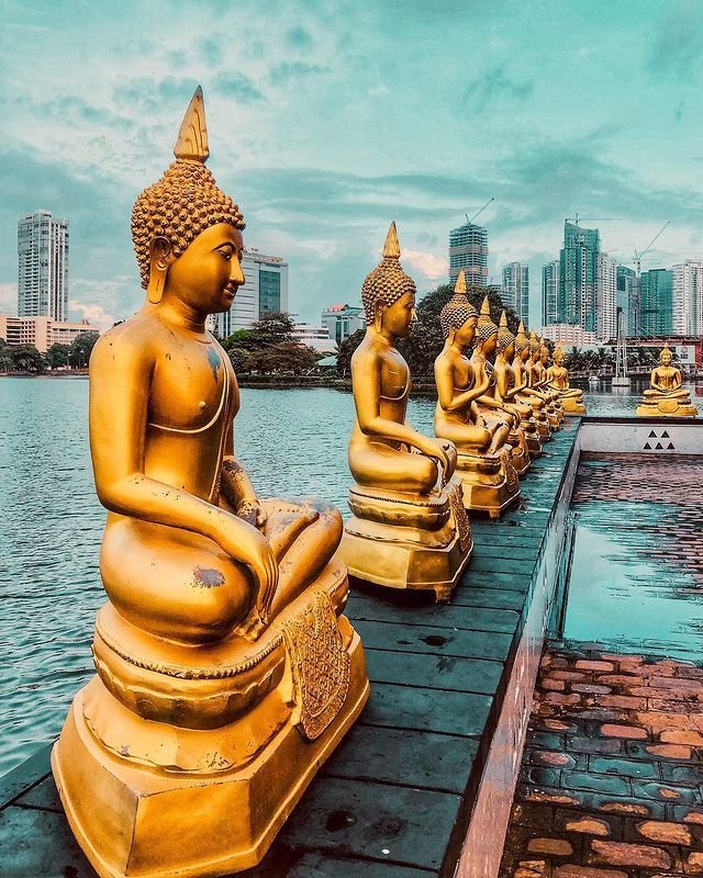 Seema Malaka _Gangaramaya temple - Colombo, SriLanka